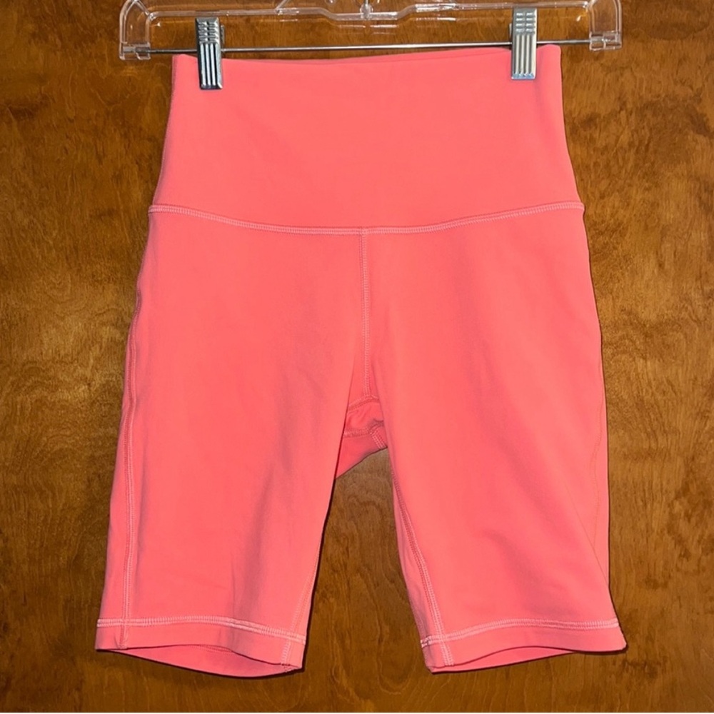 Lululemon high rise align 8” biker shorts